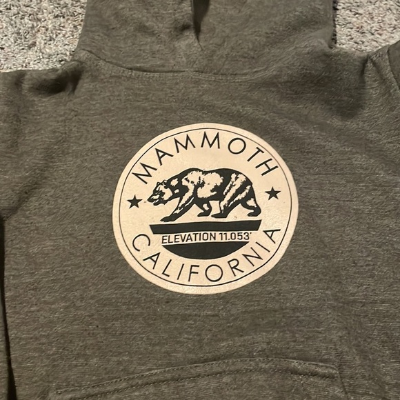 Mammoth California Destination Mountain hoodie - Picture 2 of 6